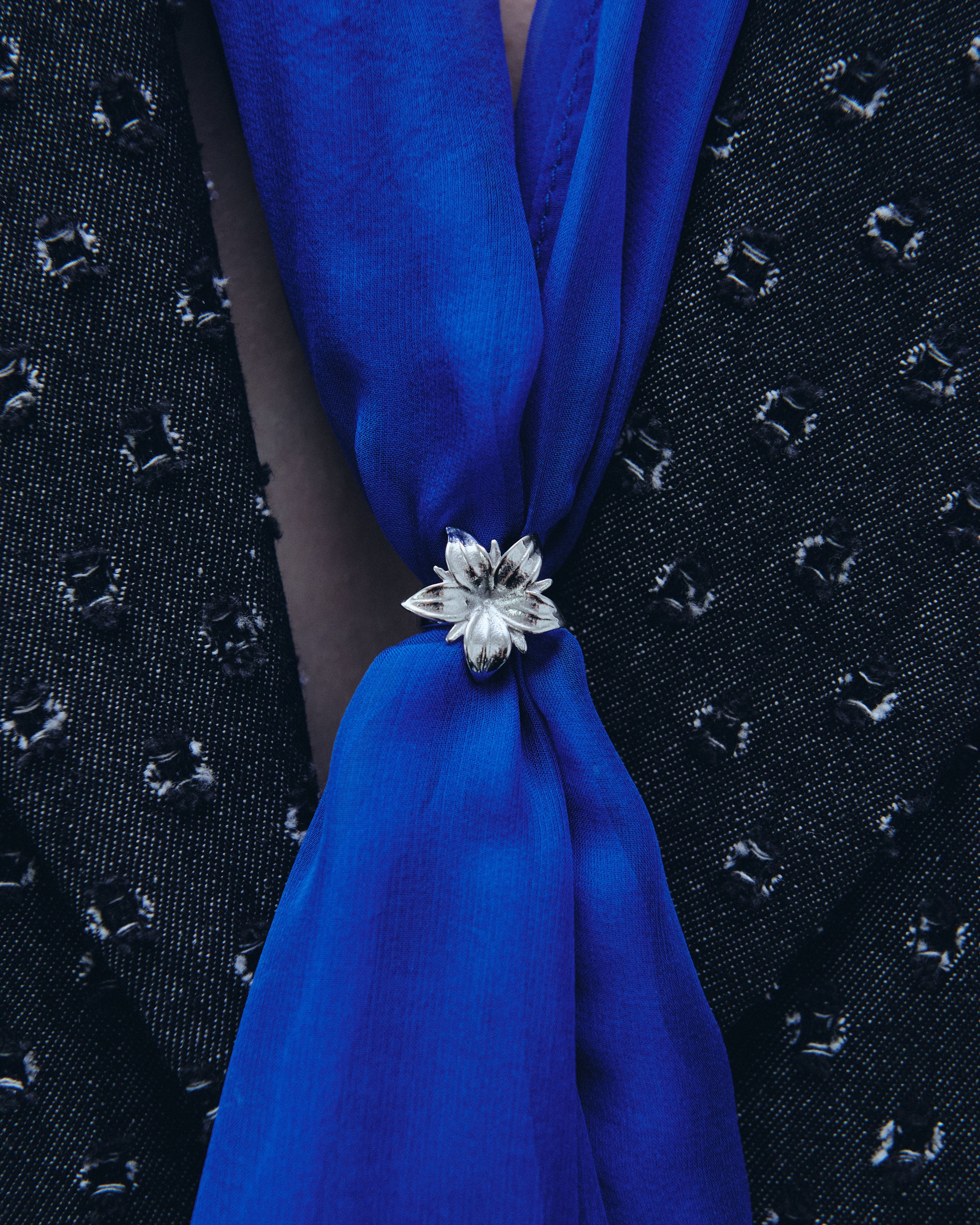 Onda Scarf & Ring