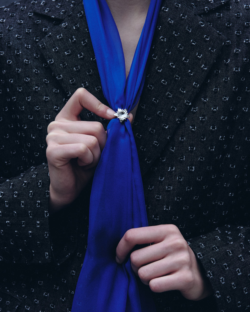 Onda Scarf & Ring