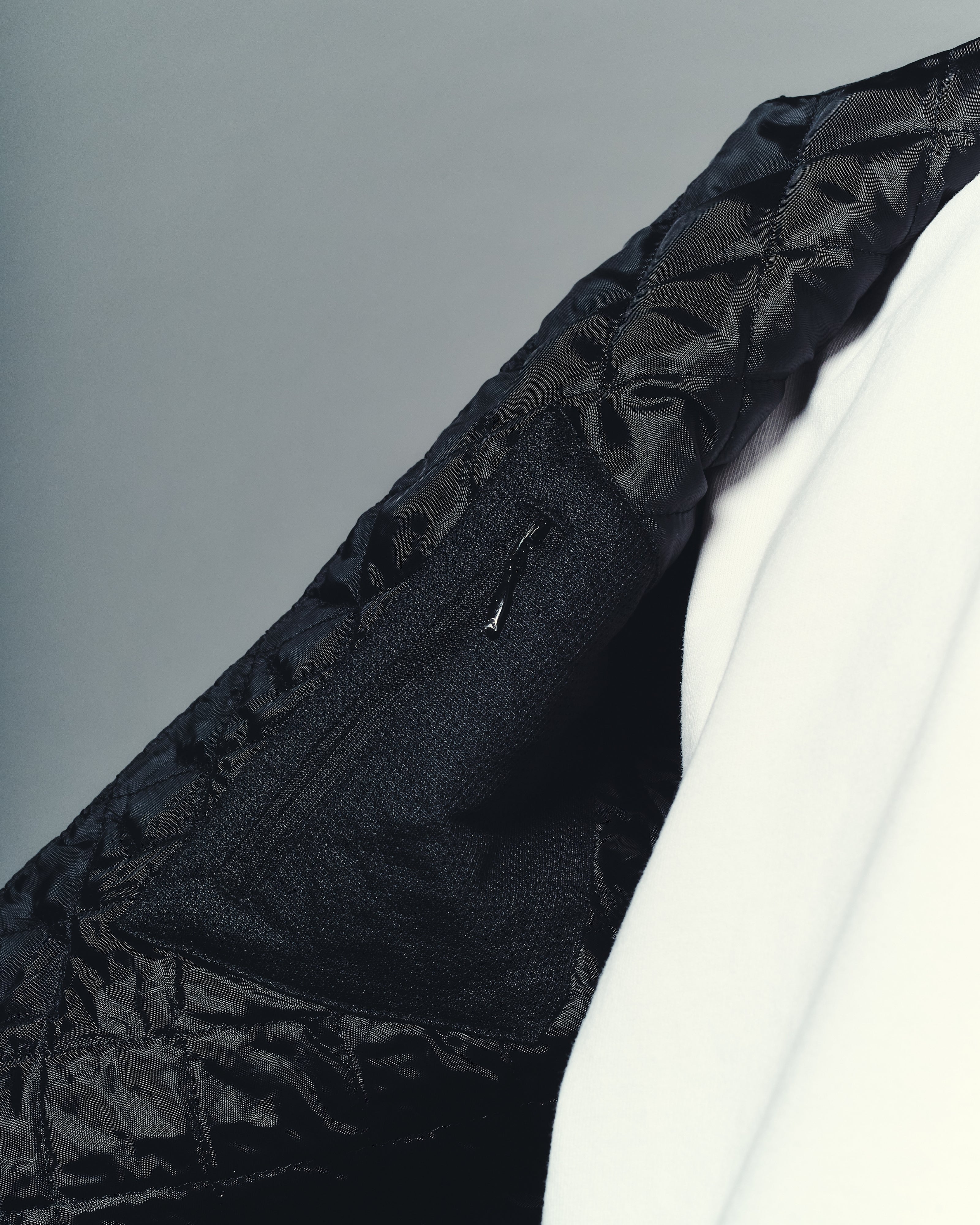 Umbra Vest
