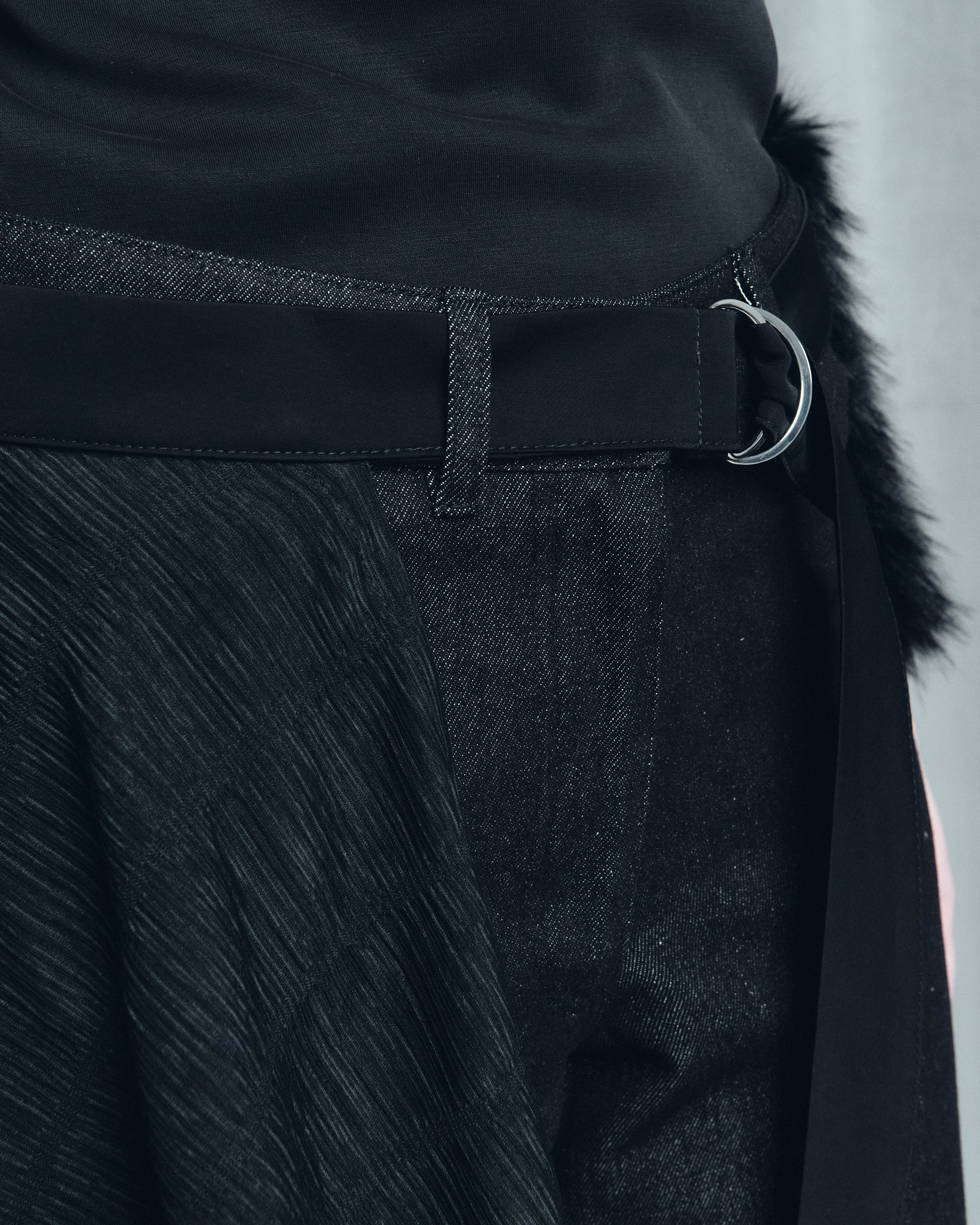 Nyx Waist Cape
