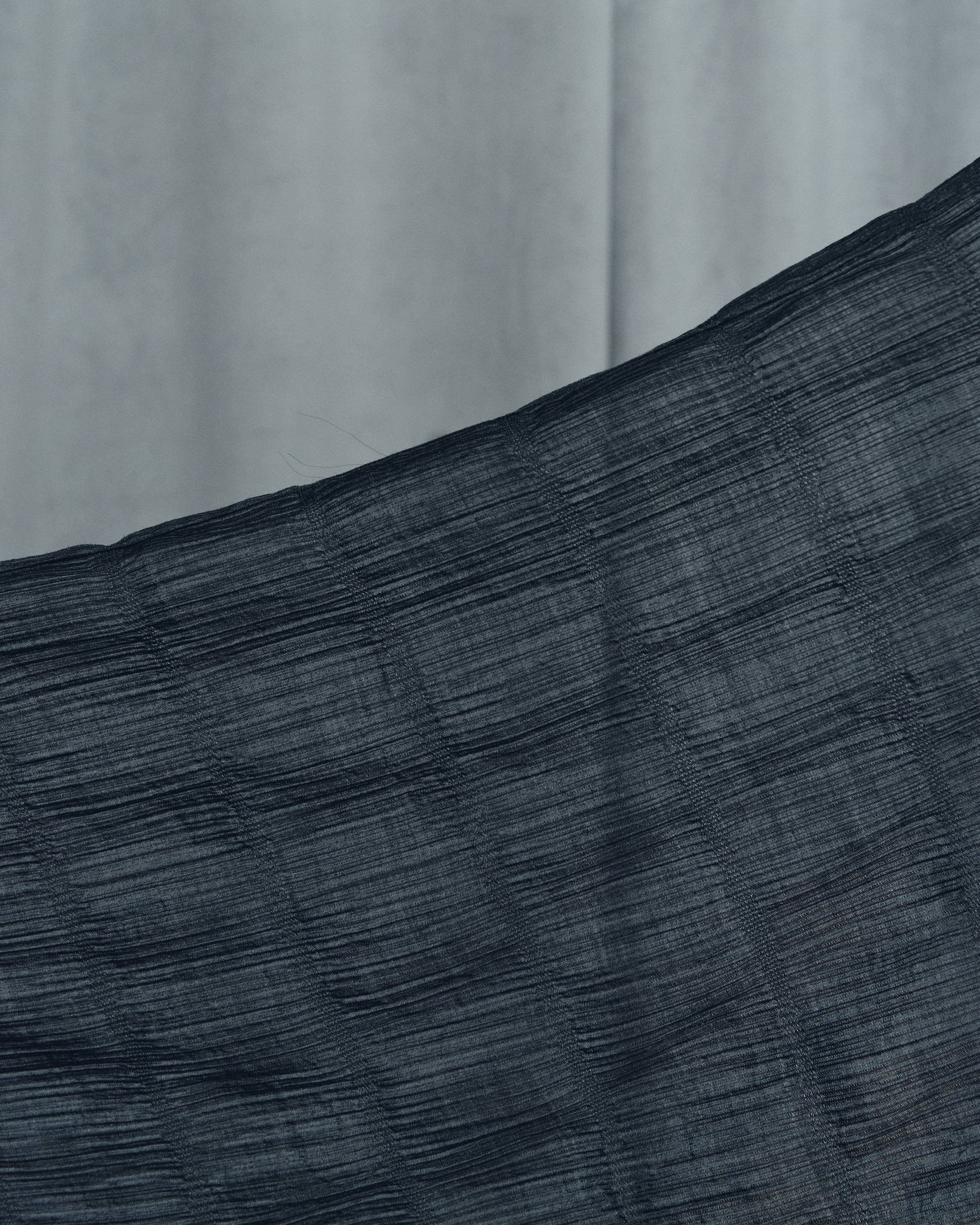 Nyx Waist Cape